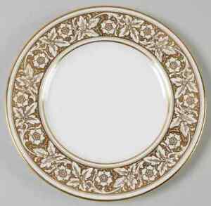 【送料無料】キッチン用品・食器・調理器具・陶器　ミントンハーモニーサラダプレートMinton HARMONY Salad Plate 331823