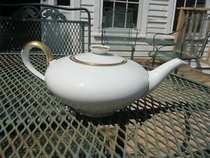 【送料無料】キッチン用品・食器・調理器具・陶器　中国ティーポットカップKPM China 201 - Teapot - 4-5 cup