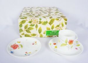 【貨物輸送無料】勝手もと設備・食器・膳立て手道具・瀬戸もの ミカサジャストフラワーズボーンチャイナスタッキングティーカップ、ソーサープレートセットMikasa JUST FLOWERS Bone China Stacking Tea Cup, Saucer \u0026amp; Plate Set 12pc NE