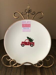 【送料無料】キッチン用品・食器・調理器具・陶器　レッドトラックツリーセットサラダプレートハンドペイントポルトガルラスティックホリデーRED TRUCK & TREE Set of 4 SALAD PLATES Hand Painted PORTUGAL Rustic HOLIDAY