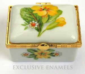 【送料無料】キッチン用品・食器・調理器具・陶器　アスターエナメルプリムラ花長方形ヒンジドチャイナ装身具ボックスAlastor Enamels Primula Flowers Rectangular Hinged China Trinket Box 14,985円