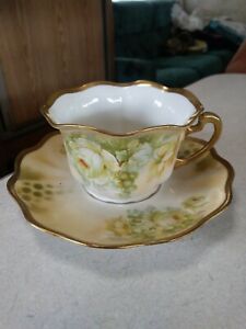 【送料無料】キッチン用品・食器・調理器具・陶器　プロイセンルドルストキャベツローズベリーズカップソーサーPrussia Rudolstst Cabbage Rose Berries Cup Saucer｜hokushin