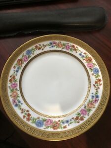 【送料無料】キッチン用品・食器・調理器具・陶器　署名されたボーン中国フランスゴールドリムローズパターンサラダプレートSigned GDA LIMOGES Bone China France Gold Rim ROSE Pattern 8 1/2 Salad Plate