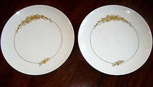 【送料無料】キッチン用品・食器・調理器具・陶器　ローゼンタールロマンスメドレーホワイトゴールドディナープレートパーフェクトのセットSet of 2 Rosenthal Romance Medley White w/Gold 9 3/4 Dinner Plates Perfect