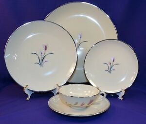 【送料無料】キッチン用品・食器・調理器具・陶器 場所設定フランシスコ会中国カーメルピンクの花プラチナグラディングマクビーン5 PC PLACE SETTING FRANCISCAN CHINA CARMEL PINK FLOWER PLATINUM GLADDING MCBEAN|hokushin