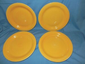 【送料無料】キッチン用品・食器・調理器具・陶器　ロイヤルノーフォークディナープレートイエロースワールのセットSet of 4 Royal Norfolk 10 5/8 Dinner Plates Yellow Swirl
