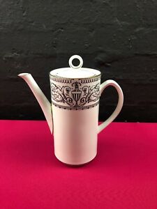 【送料無料】キッチン用品・食器・調理器具・陶器　ロイヤルウスターパドゥアコーヒーポットハイRoyal Worcester PADUA Coffee Pot 9 High