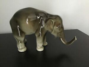 【送料無料】キッチン用品・食器・調理器具・陶器　ロイヤルダックスエレファントRoyal Dux - Elephant