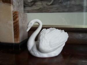 【送料無料】キッチン用品・食器・調理器具・陶器　ゲーベルスワン花瓶ホルダーGoebel Swan Vase Holder c.1960-1972｜hokushin 22,350円