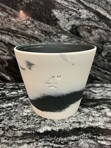【送料無料】キッチン用品・食器・調理器具・陶器　ウェジウッドバーリントンポットホワイトブラックポットWedgwood Burlington Pot White Black Pot 4 JASPERWARE