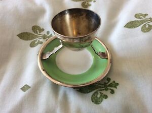 【送料無料】キッチン用品・食器・調理器具・陶器　アールデコデザイン・ブレヴェテ銀メッキエッグカップパラゴンチャイナソーサーArt Deco Design Brevete Silver Plated Egg Cup & Paragon China Saucer 20,860円