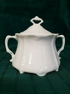 【送料無料】キッチン用品・食器・調理器具・陶器 ティルシェンロイトハッチェンロイター・バロノッセ・ホワイトシュガーボウルTirschenreuth/Hutchenreuther Baronesse White Sugar Bowl (NOS)|hokushin