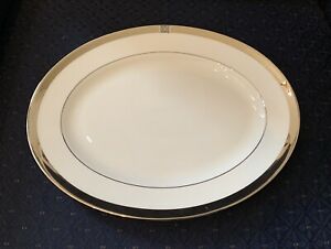 【送料無料】キッチン用品・食器・調理器具・陶器　レノックスジュエルプラチナオーバルプラッターブランド新しいタグ付きLenox JEWEL PLATINUM 13 Oval Platter Brand New With Tag
