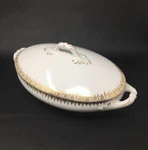 【送料無料】キッチン用品・食器・調理器具・陶器　アンティークシュヴァルツブルクゴールドフィリグリーオーバル野菜サービングディッシュ蓋付きAntique Schwarzburg Gold Filigree Oval Vegetable Serving Dish With Lid｜hokushin