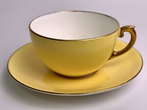 【送料無料】キッチン用品・食器・調理器具・陶器 コールポートイングランドティーカップとソースイエローリムゴールドCOALPORT ENGLAND A.D. 1750 TEA CUP AND SAUCE YELLOW WITH RIM GOLD (1891-1920)