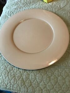 【送料無料】キッチン用品・食器・調理器具・陶器　クレートバレルチャージャープレート?ポルトガル製5 Crate &amp; Barrel Charger Plates ~ Made in Portugal｜hokushin