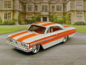 【送料無料】模型車 モデルカー フォードギャシースポーツクーペスケールresto mod 1964 64 ford galaxie 500 sport coupe 164 scale limited edition t