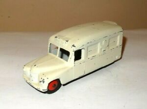 【送料無料】模型車 モデルカー ディンキーダイムラーdinky, 1950s no 253 daimler ambulancewhite