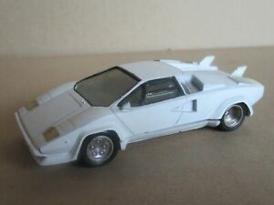 【送料無料】模型車 モデルカー レコードフランスランボルギーニカウンタックピンレジンキット300o record france lamborghini countach lp 500 white 143 pin resin kit