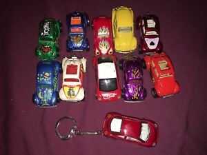 【送料無料】模型車 モデルカー キーチェーンロットmixed lot of 10 toy cars amp; 1 toy car keychain