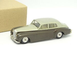【送料無料】模型車 モデルカー ロールスロイスアルジェントクラウドsolido 143 rolls royce argento cloud