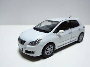 【送料無料】模型車 モデルカー トヨタブレードノベルティカラーパターンレッドホワイトパールクリスタルグロス130 toyota blade late novelty colour pattern red white pearl crystal gloss