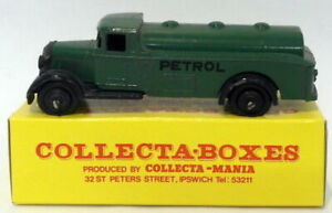 【送料無料】模型車 モデルカー ヴィンテージディンキーボックスコレクタガソリンタンカーグリーンvintage dinky 2504 petrol tankergreen in box collecta