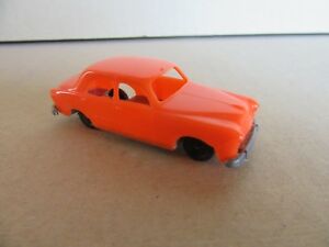 【送料無料】模型車 モデルカー カダムプジョーオレンジ389g cadum pax peugeot 403 orange 172