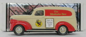 【送料無料】模型車 モデルカー ダーラムスケールシボレーヴァンモデストビースクープdurham 143 scale dur 18 1941 chevrolet van modest bee scoopys 50th birthday