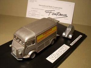 【送料無料】模型車 モデルカー シトロエンファントマスローリングキットノレフペースト143 citroen hy fantomas bomb rolling vroom kit painted has paste norev|hokushin