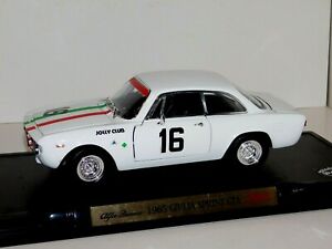【送料無料】模型車 モデルカー アルファロメオジュリアスプリントラリーロードシグネチャーペゴalfa romeo 1965 giulia sprint gta rally road signature pego 118|hokushin