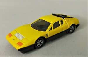 【送料無料】模型車 モデルカー モトゥールカプシュアウヴラブルスエフェルメチュアピュートトミカフェラーリジョーンmoteur capuche ouvrables et fermeture peut tomica 23 ferrari bb512 jaune 22,464円