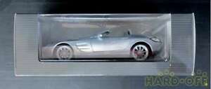 【送料無料】模型車 モデルカー ミストメルセデスベンツロードスターシルバーmist 118 mercedesbenz slr roadster silver