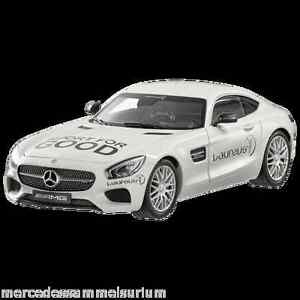 【送料無料】模型車 モデルカー メルセデスベンツモデロローレウスブランコヌエボオヴプmercedes benz c 190 amg gt s modelo especial laureus blanco 118 nuevo ovp