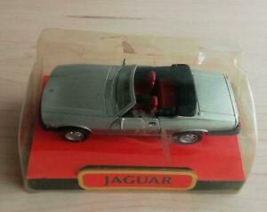 【送料無料】模型車 モデルカー ジャガーヘリコプターヴィンテージjaguar xjs helicopter vintage｜hokushin 27,164円