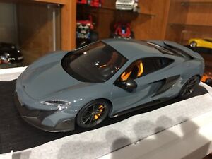 【送料無料】模型車 モデルカー マクラーレントップスピードmclaren 675 lt 118 topspeed