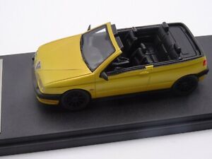 【送料無料】模型車 モデルカー モデルアルファロメオchestnut models 143 alfa romeo 145 convertible｜hokushin