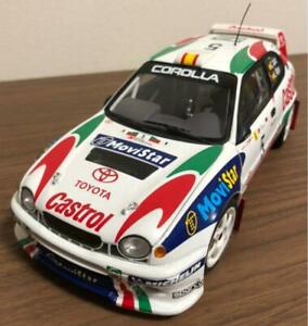 【送料無料】模型車 モデルカー オートクンストトヨタカローラミニカーauto kunst toyota corolla wrc 118 minicar