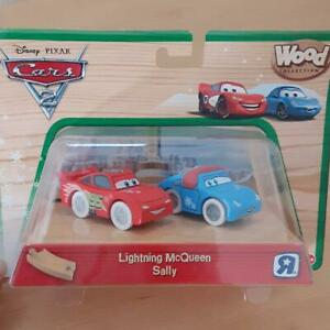 送料無料 ひな形車 モデルカー カーズウッドコレクションクリスマスホリデートイザスcars Wood Collection Christmas Holiday Toys R Us Espacoser Org Br