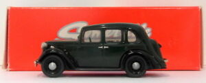 【送料無料】模型車 モデルカー サーマヴィルモデルスケールオースティンケンブリッジグリーンsomerville models 143 scale 131austin 10 cambridgegreen