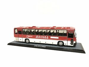 【送料無料】模型車 モデルカー イカラスバスソサスインツーリストモスコウクラシックバスikarus 25059 red white bus ussr intourist moskow 143 classicbus very rare