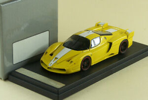 【送料無料】模型車 モデルカー レーシングイエローホワイトストライプracing 43 rkel101 fxx yellow white stripe