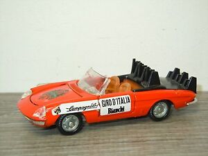 【送料無料】模型車 モデルカー アルファロメオデュエットジロイタリアヴァンメベトイズイタリアalfa romeo duetto giro d italia van mebetoys a65 italy 143 * 30241
