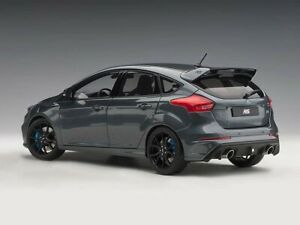 【送料無料】模型車 モデルカー フォードフォーカスステルスグレーコンポジットオートアートford focus rs stealths grey 2016 composite 118 autoart 72954 33,532円