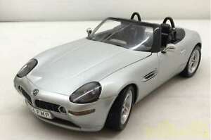 【送料無料】模型車 モデルカー オートアートカーボンドautoart bmw z8 car bond