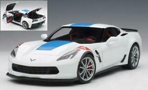 【送料無料】模型車 モデルカー シボレーコルベットグランドスポーツアークティックホワイトオートアートchevrolet corvette c7 grand sport arctic white 118 autoart 71271｜hokushin