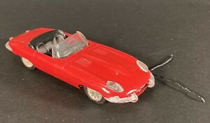 【送料無料】模型車 モデルカー レレストジャガーテクノカークヘッドライトthe rarest 143 jaguar etype tekno kirk working headlights｜hokushin