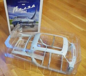 【送料無料】模型車 モデルカー デアゴスティーニテイルワイゼズサンメンゲボーキット18 gaz m21 volga deagostini teilweise zusammengebaut kit