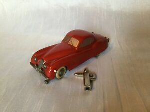 【送料無料】模型車 モデルカー ヴェルデケルンジャガーレッドドイツブリットキーゾーンモデルwerde cologne jaguar xk 120 red germany brit zone automodelle with key 85,668円