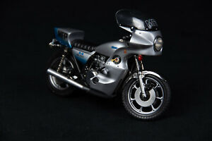 【送料無料】模型車 モデルカー ゴスリングゴスリングカスタムビルドシルバーレアアイテム118 madmax gosling one gosling fully custom built silver rare item